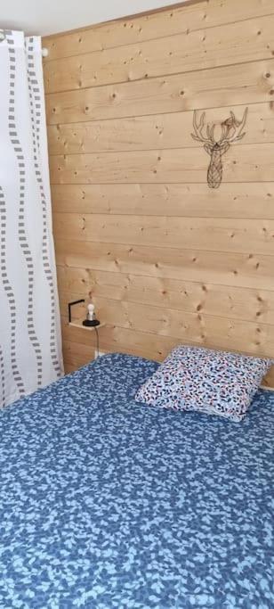 Appartement Tres Lumineux Egat Eksteriør billede